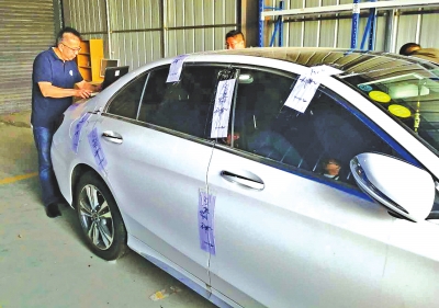 失控奔馳事發(fā)行駛數(shù)據(jù)有望還原 車主:會(huì)認(rèn)同結(jié)果