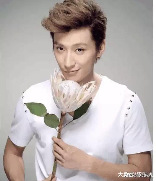 王思聰微博遭轟炸，將遭遇最大的危機(jī)公關(guān)，網(wǎng)友：不相信這是真的