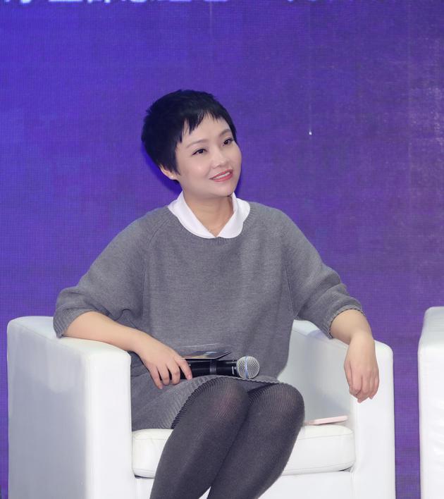 新浪娛樂事業(yè)部總經(jīng)理陳弋弋