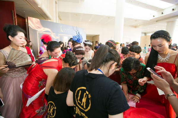 世界傳奇夫人大賽杭州賽區(qū)新聞發(fā)布會圓滿落幕