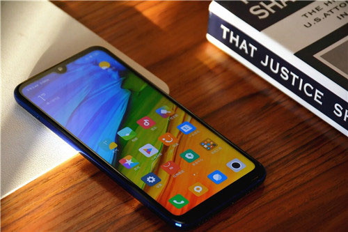 自帶流量小米Play發(fā)布，順手刷新吉尼斯世界紀(jì)錄