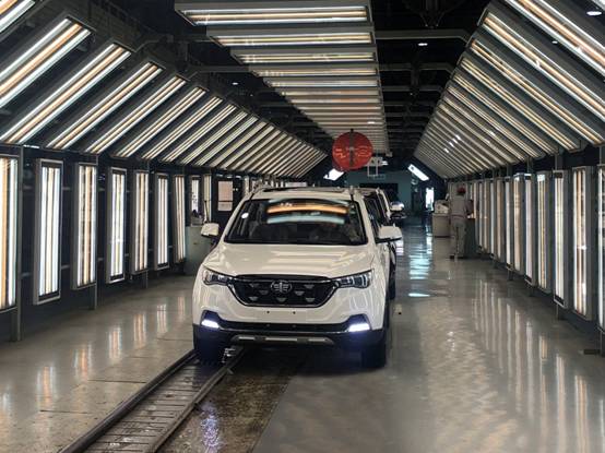 嘗試定制之路，一汽奔騰以創(chuàng)新破市場(chǎng)寒冰