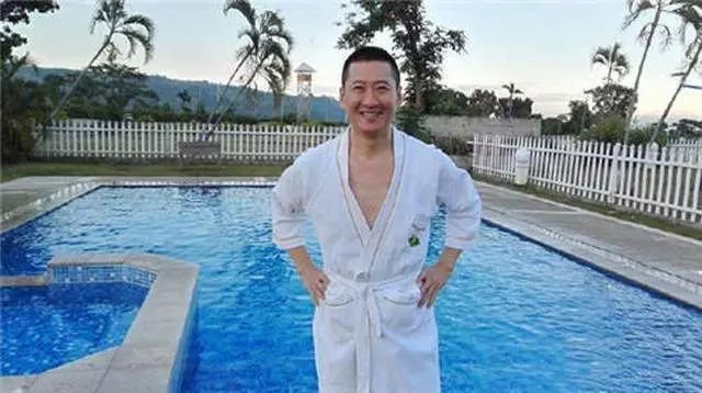 周杰在娛樂圈混不下去了？人家可是低調(diào)的億萬富豪！