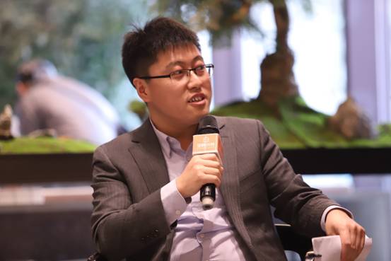 點擊看大圖 諸葛找房&佑安府聯(lián)合行業(yè)論壇盛大舉行——藍圖繪就 登頂內(nèi)城