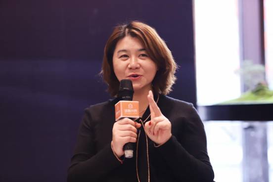 點擊看大圖 諸葛找房&佑安府聯(lián)合行業(yè)論壇盛大舉行——藍圖繪就 登頂內(nèi)城