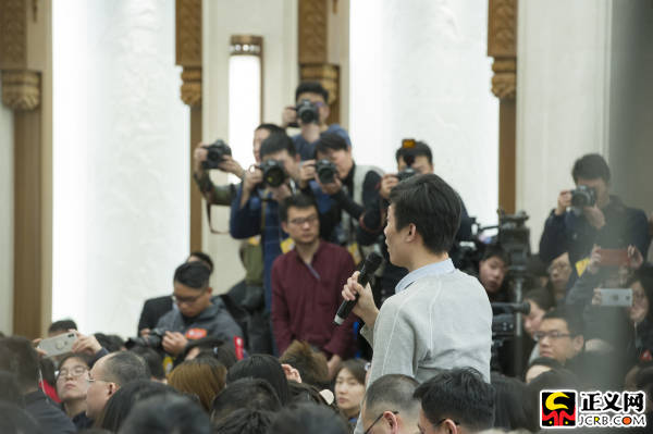 十三屆全國人大一次會議舉行新聞發(fā)布會