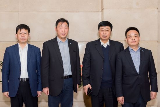 蘇寧海信年終敲大單：2019年128億銷售目標(biāo)