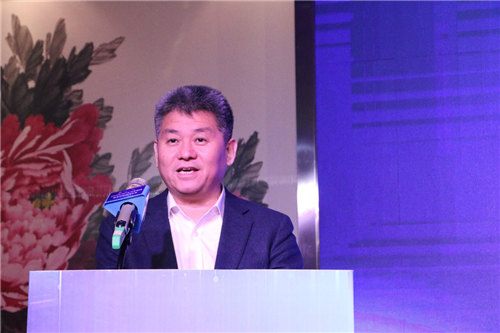 “2018牛仔產(chǎn)業(yè)與互聯(lián)網(wǎng)融合創(chuàng)新高峰論壇暨海爾COSMOPlat服裝互聯(lián)工廠啟動(dòng)儀式”成功舉辦