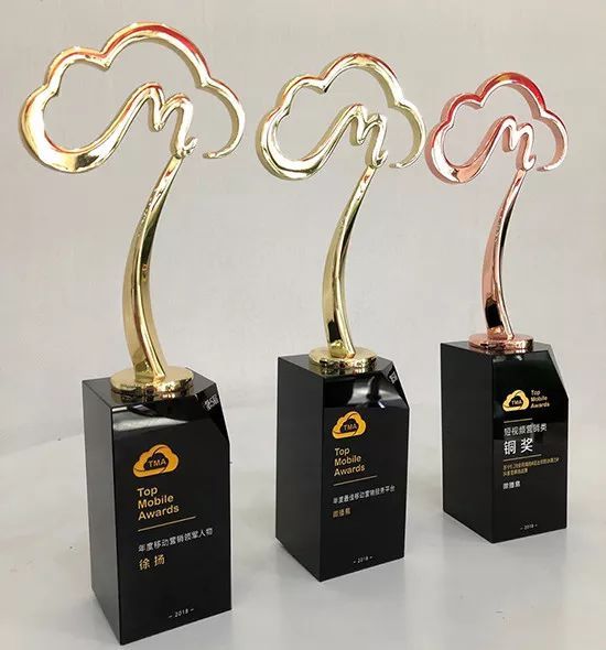 21個(gè)權(quán)威行業(yè)大獎(jiǎng)，54座獎(jiǎng)杯背后：微播易總結(jié)了這四條短視頻營(yíng)銷(xiāo)規(guī)律