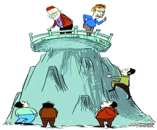 2018危機(jī)公關(guān)啟示：開(kāi)車(chē)請(qǐng)系好安全帶！