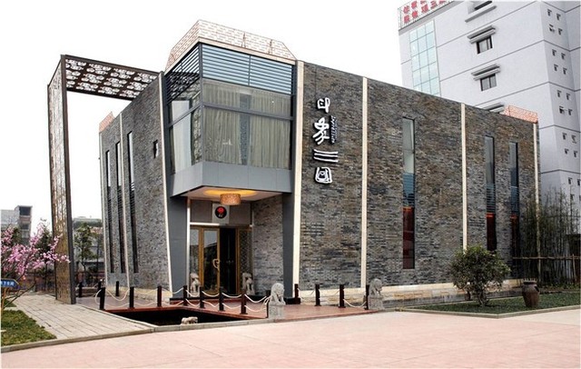 著名特產(chǎn)設(shè)計(jì)大師夏科：用藝術(shù)做品牌設(shè)計(jì) 用文化做品牌營(yíng)銷