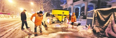 大雪突降，長江日報記者探訪各行各業(yè)從容應對，武漢迎來瑞雪豐年