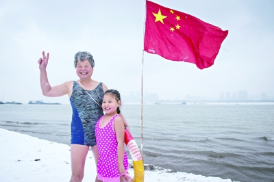 大雪突降，長江日報記者探訪各行各業(yè)從容應對，武漢迎來瑞雪豐年