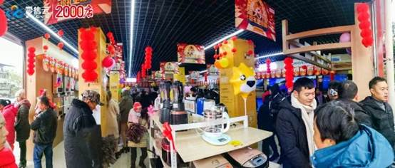 蘇寧零售云2018年收官之筆：全國(guó)新開(kāi)2000店，斬獲“環(huán)球趨勢(shì)案例”獎(jiǎng)