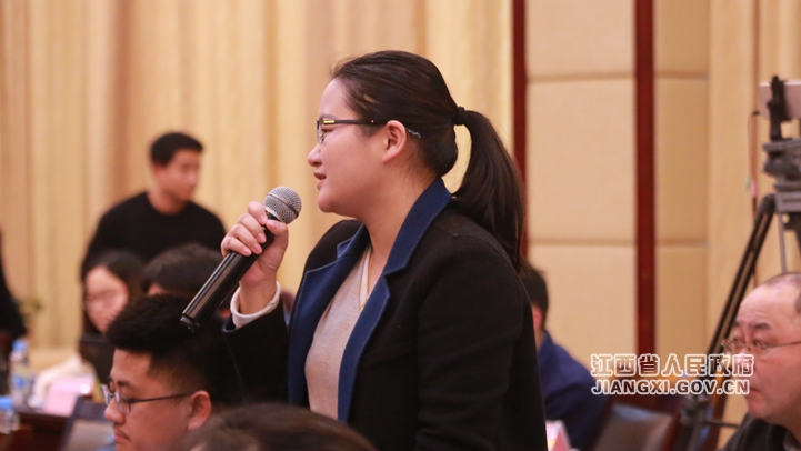 《關(guān)于保護(hù)企業(yè)家合法權(quán)益 激發(fā)優(yōu)秀企業(yè)家精神的實施意見》政策解讀新聞發(fā)