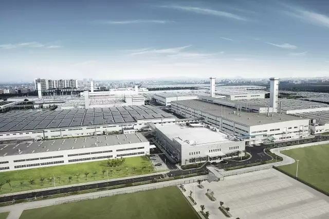 以夢(mèng)想擁抱未來(lái)，用溫度回應(yīng)社會(huì)期待