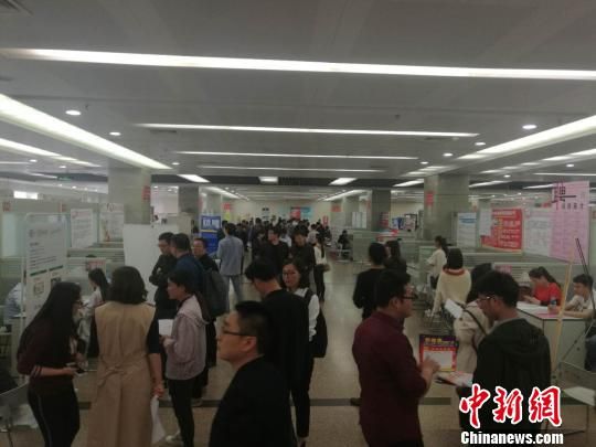 河南發(fā)放創(chuàng)業(yè)擔(dān)保貸款破千億 扶持約10萬(wàn)人創(chuàng)業(yè)