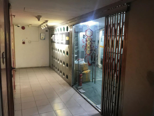 浙江首個(gè)商地續(xù)期方案出爐！續(xù)20年費(fèi)用為房?jī)r(jià)的7.5%