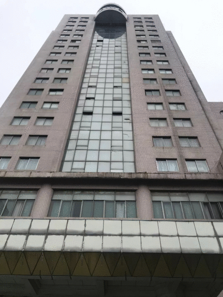 浙江首個(gè)商地續(xù)期方案出爐！續(xù)20年費(fèi)用為房?jī)r(jià)的7.5%