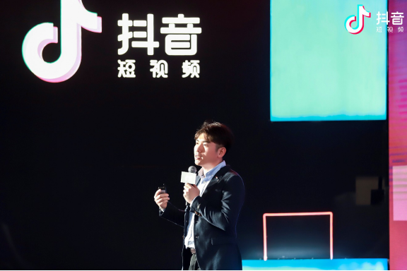 抖音區(qū)域互動(dòng)營(yíng)銷爆款法則解密