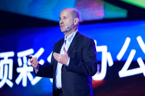 圖為惠普全球A3解決方案部總經(jīng)理 Aurelio Maruggi。（鐘欣攝）