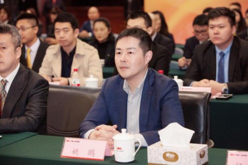 重塑巨頭轉(zhuǎn)型的資本品牌 工業(yè)富聯(lián)姚鵬獲頒“年度新銳營(yíng)銷(xiāo)領(lǐng)袖”