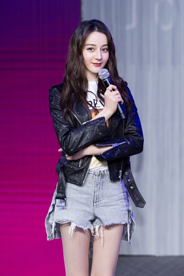 點燃時尚，卓詩尼集團20周年慶暨2019春夏新品發(fā)布