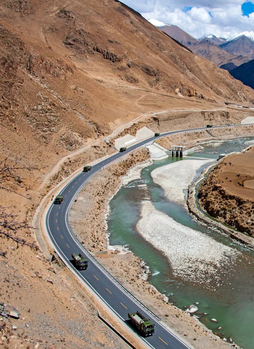 通往西藏之路，有多難？