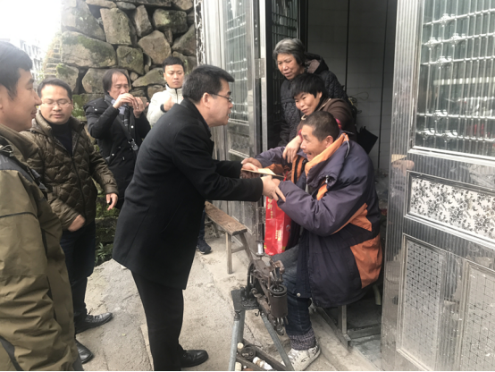 把社會各界的溫暖送到珊溪庫區(qū)！“親近水源地·愛心獻(xiàn)庫區(qū)”春節(jié)慰問活動走