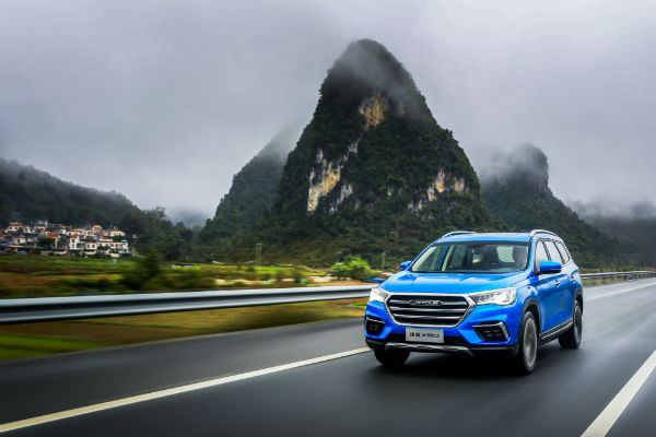 捷途X90上市 售價7.99