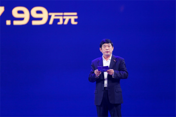 捷途X90上市 售價7.99