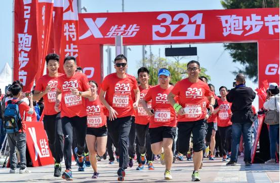 突出重圍！特步如何成為國(guó)內(nèi)運(yùn)動(dòng)品牌的馬拉松營(yíng)銷之王？