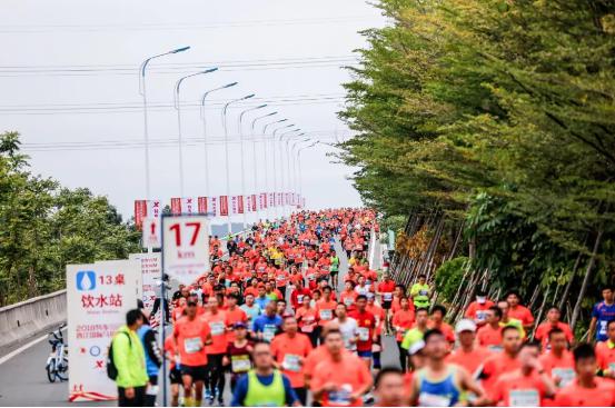 突出重圍！特步如何成為國(guó)內(nèi)運(yùn)動(dòng)品牌的馬拉松營(yíng)銷之王？