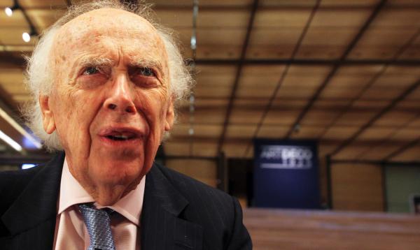 DNA之父被剝奪榮譽(yù)頭銜：頻繁發(fā)表種族歧視言論