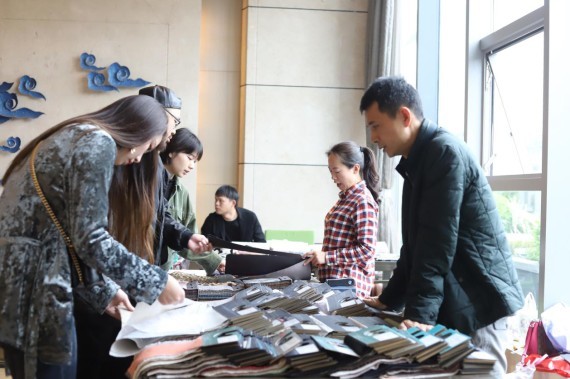 “聚勢明道 賦能共生—2019年深圳原創(chuàng)設(shè)計(jì)發(fā)展趨勢高峰論壇”成功舉辦