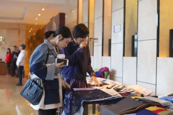 “聚勢明道 賦能共生—2019年深圳原創(chuàng)設(shè)計(jì)發(fā)展趨勢高峰論壇”成功舉辦