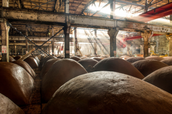 五糧液：深入推進(jìn)“二次創(chuàng)業(yè)”，實(shí)現(xiàn)高質(zhì)量發(fā)展