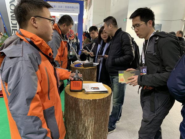 助力ISPO 2019，電小二戶(hù)外電源引領(lǐng)戶(hù)外運(yùn)動(dòng)新風(fēng)潮