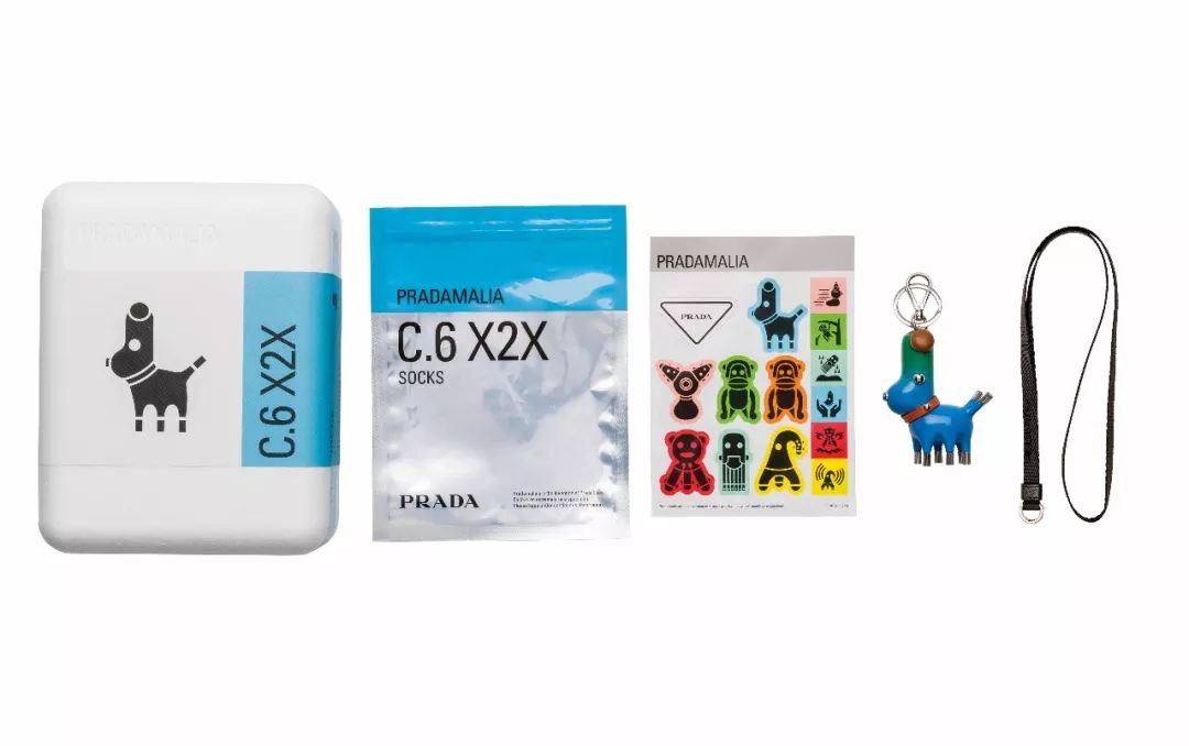 從不缺席的時髦“周邊”