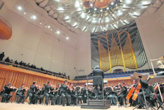 2018年12月29日晚，中國(guó)交響樂團(tuán)成都新年音樂會(huì)在成都城市音樂廳舉行