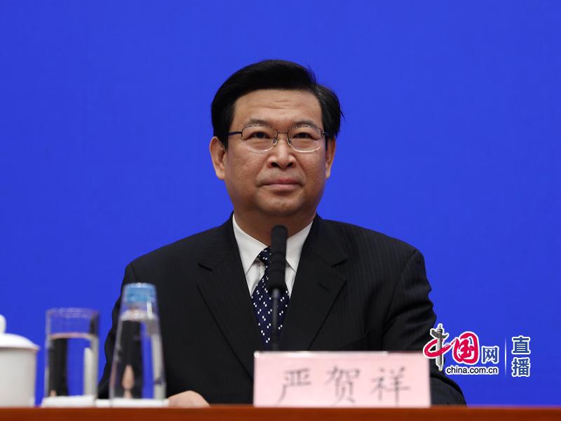 新聞辦就2019年春運(yùn)形勢(shì)和工作安排舉行新聞發(fā)布會(huì)