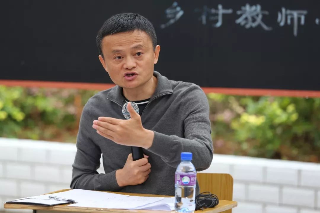 《百度已死》文章刷屏；華為、外交部回應(yīng)美國將引渡孟晚舟；微信賬號(hào)無法登陸抖音；影視業(yè)自查報(bào)稅入庫115億 | 早報(bào)