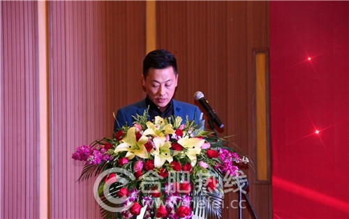 蒸小皖小籠蒸菜品牌創(chuàng)始人司武卓上臺(tái)發(fā)言