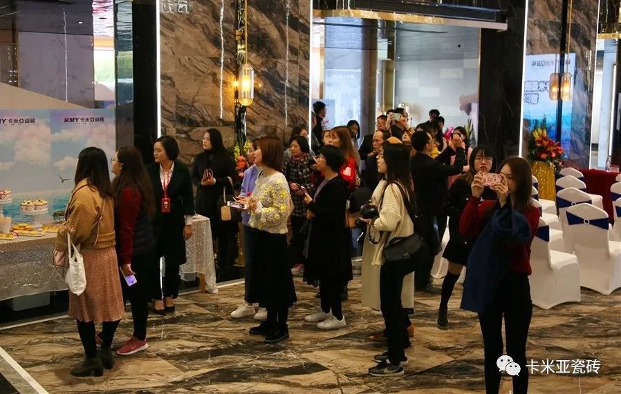 卡米亞日本千人豪華郵輪游暨2019年品牌營銷戰(zhàn)略發(fā)布會(huì)圓滿成功