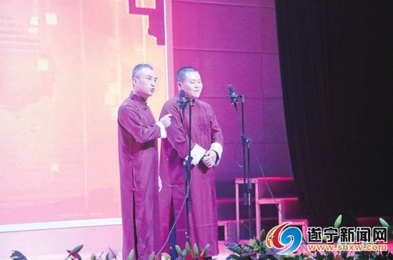 5.jpg 遂寧市第一人民醫(yī)院2018年度總結表彰大會暨2019年迎新文藝匯演側記