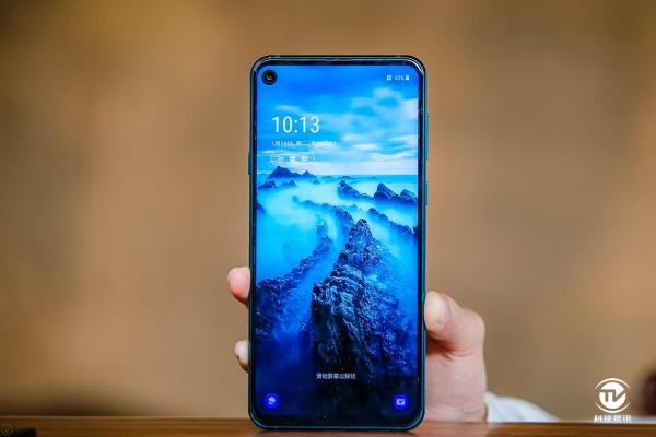 專訪三星電子大中華區(qū)總裁權(quán)桂賢：“We are back”源于科技創(chuàng)新優(yōu)勢與策略轉(zhuǎn)變