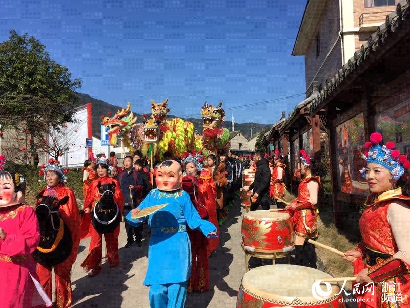 央視春晚明晚見，亮點先劇透“新面孔”葛優(yōu)來了