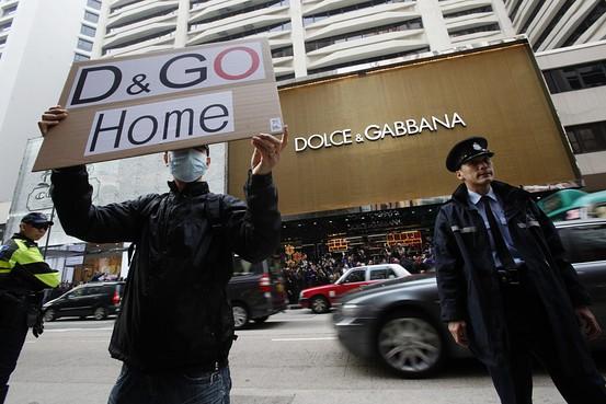 D&G欲靠凱特王妃打公關(guān)翻身仗洗白，但你沒聽過來自王妃的魔咒嗎