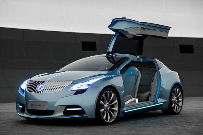 泛亞金橋園區(qū)于今年4月正式投入使用，聚焦于未來前瞻設(shè)計、造型及工程研發(fā)能力的提升，擁有前瞻及造型設(shè)計開發(fā)、軟件中心、前期架構(gòu)開發(fā)、縮比模型風(fēng)洞、電子電器開發(fā)等眾多關(guān)鍵研發(fā)設(shè)備。目前研發(fā)體系已形成1個泛亞，2個園區(qū)（金橋園區(qū)-工程協(xié)同、造型設(shè)計及軟件開發(fā)園區(qū)；唐鎮(zhèn)園區(qū)-整車及子系統(tǒng)、零部件開發(fā)驗證園區(qū)），3個分中心（沈陽、煙臺、武漢），4個試驗基地（廣德試車場、黑河寒區(qū)試驗基地、吐魯番熱區(qū)試驗基地和格爾木高原試驗基地）的布局。