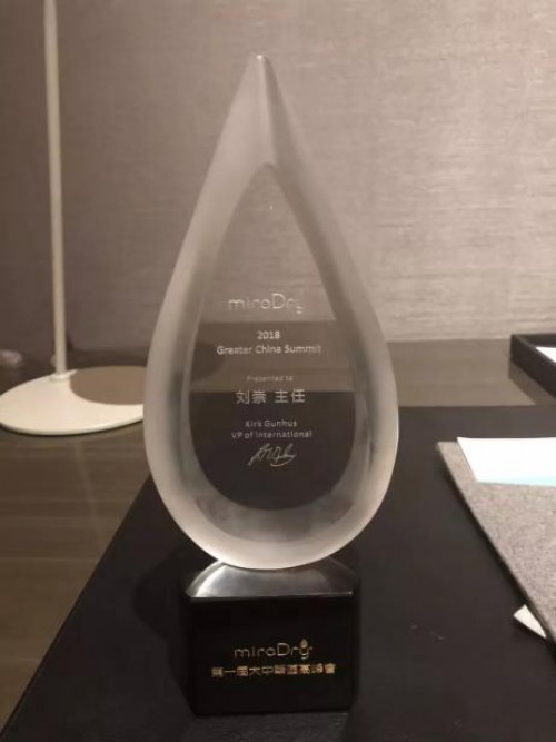 北京美萊皮膚科劉崇主任受邀出席全球2018美國miraDay醫(yī)療美容學(xué)術(shù)盛會(huì)并作特邀報(bào)告